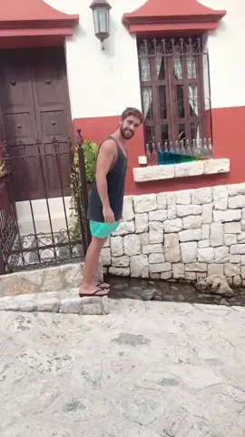Vocês pediram parte dois então ta aqui um pouco mais desse lugar muito doido no Parque Xsenses no Mexico pra vocês! Tem video onde o Matheus me filma andando também!! Querem que a gente poste?! #viagem #mexico #fun #funny #travel