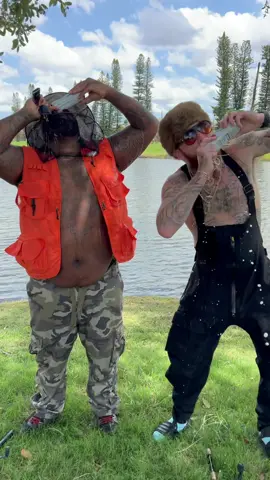 Your new favorite duo! 😂 @_fatandfunny #Stackz954 #FloridasFavorite #ExoticExpress