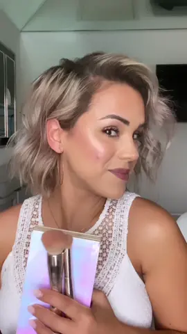 Comment “Match me” for a FREE color match💋#creammakeup #seint #makeup #easymakeup #simplemakeup #fypシ #bronzer #makeupforbeginners #makeuptipsandtricks #makeupin5minutes #makeuptutorial #blush #contourtutorial