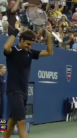 The tweener 🔥 @US Open #tennis #rogerfederer