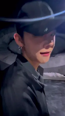 original at its best #TOMORROW_X_TOGETHER #TXT #minisode2 #Thursdays_Child #GOOD_BOY_GONE_BAD #GBGB