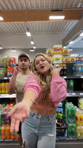 Mood @andreaszitt 😄💖 #itsaboutdamntime #lizzo #dance #feelinit #fyp #foryoupage #fürdich