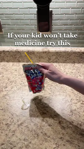 For all the stubborn toddlers out there! #LifeHack #toddlerlifehack #stubborn #stubborntoddler #medicinehack #hack #momlife #MomsofTikTok #mom