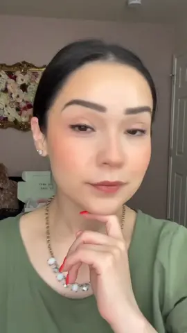 Pacifica Tint Peeling ? 🤨🔥🤔 @pacificabeauty #cleanmakeup #veganmakeup #cleanskin #glassskinmakeup #barelytheremakeup #summermakeup #everydaymakeupchallenge #latinamakeup @mua_karlatrevino