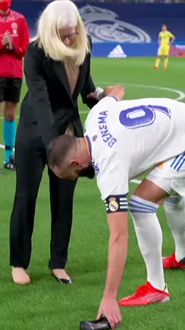 🤩 Nos champions… 🏆 Karim Benzema & Susana Rodríguez 🥇 @laliga  #LaLigaSportsTV #LaLigaSantander #tokio2020 #karimbenzema #susanarodriguez #footballtiktok #TikTokDeportes