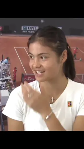 trusting the wrong friend 😂. #emmaraducanu #raducanu #learningitalian #cute #italian #ibi22