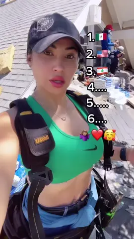 Solo 3 idiomas, ok sorry. Byeee ✨ #roofing #construction #roof #language #spanish #english #arabic #women #work #fyp #explore #reels