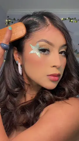 PROM hair gems Inspo🤌🏽⭐️❄️ #promhairstyle #prom2022