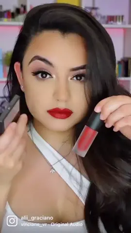 LIPPIE OF THE DAY💄📸 These @makeuprevolution liquid lipsticks are trully bullet proof!💕#makeuprevolution #dropthefilter#confidence ##WomenOfTikTokmattefoundation