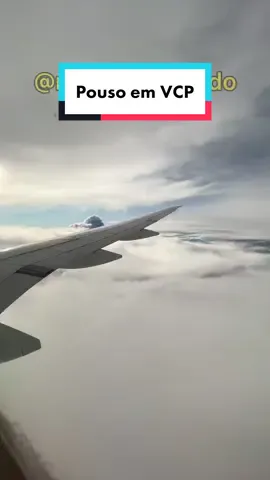 #aeroportodeviracopos #saopaulo #azullinhasaereas #brasil #viagens #viagenspelobrasil #aviation #aviationlovers #embraer #embraer195e2