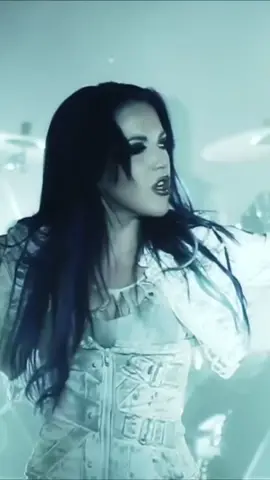#Flashback to one of your all-time favorites - WAR ETERNAL 🤘🏻 Thank you for over 45 million views on YouTube! 🙌🏻 Watch it now & get ready for our new album DECEIVERS!@alissawhitegluzofficial #archenemy #wareternal #deceivers #tbt #newalbum