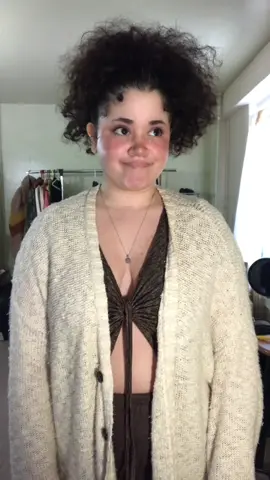 You do one little dance on here & all of a sudden you wanna learn them all 💀 #dancetok #curlyhairstyles