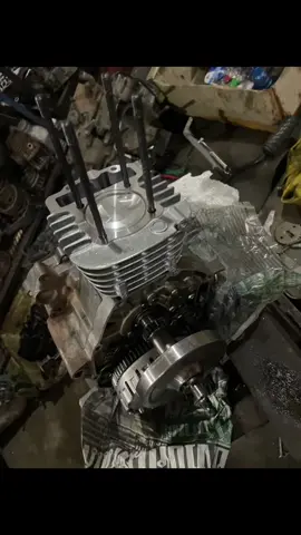 ประกอบไล่ๆส่งงาน110 58/5#ครูช่างยนต์คนโก้ๆ #อย่าปิดการมองเห็นผม