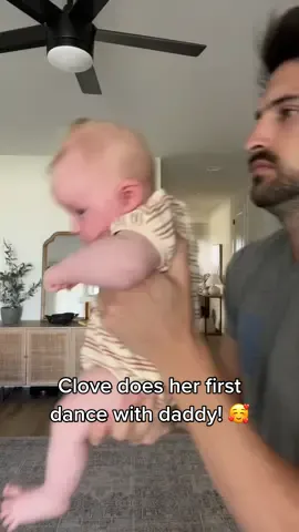 Her first dance TT! How’d clove do?! 😂 #newborn #tiktokdance #parents #parentsoftiktok #foryoupage #fypシ #viral #trend #parentfun #mymoneydontjiggle