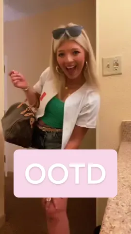 OOTD for gameday. Go Canes!!!