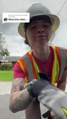 Reply to @cristhianmora333 my paychecks pretty masculine too 🤘🏻 #femaleelectrician #sparky #femaleinconstruction #bluecollar #electrical #bluecollar #construction