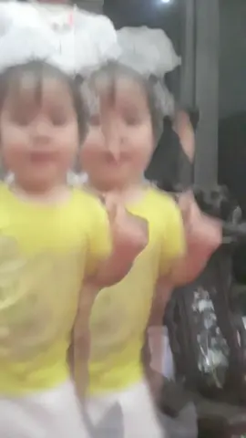 cũng là nhảy nhưng nó lạ lắm🤣🤣🤣