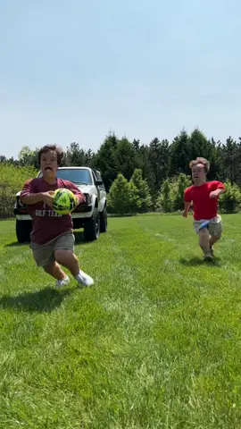 Sorry to ruin your play date guys @RomanAtwood @little.rep @johnlferguson