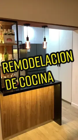 Remodelación de cocina #melamina #diseñodeinteriores #mueblesdemelamina #diymelamina #limaperu🇵🇪 #emprendimiento #cocina #cocinasmodernas #pelikano #highgloss colaboración @milaysaadesign