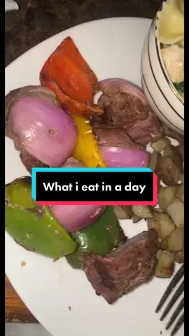 What should I get for lunch??? wendys? Potbelly? #whatieat #wieiad #mcdonalds #truff #traderjoes #food #Foodie #fastfood #foryou #fyp #foodtiktok