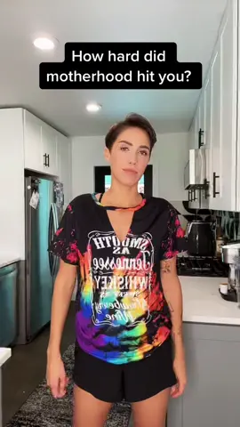 What are your two? 🤭 comment below #momsbelike #motherhood