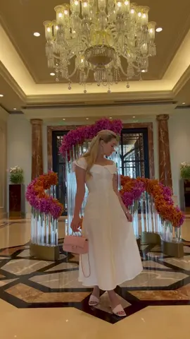 #doha #dohaqatar #fourseasons #model #hotel #girl #beauty #beautiful