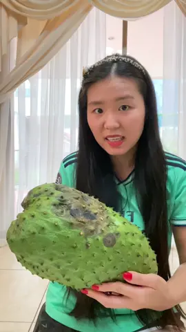 Una guanábana en su punto 🤤 #checkycl #china #fruit