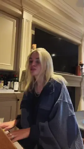 I am the biggest perfectionist in the world but anywho here’s 1/1000 versions of this cover 🤧🤧 #somebodyelse #1975 #smartzombie