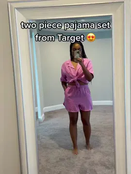 Comes in like 4 colors but it’s so soft and comfortable. #target #targetfinds @target #targetstyle 🎯