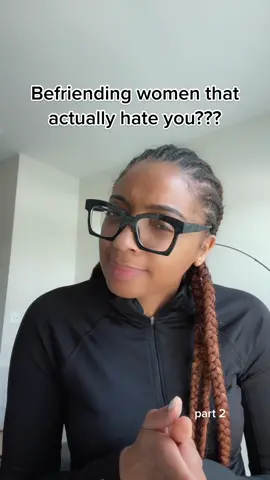 No fr what is this? #friendship #storytime #WHATINTHEWORLD