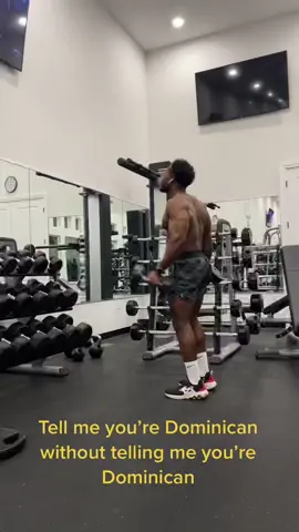 My 🇩🇴 side never fails to show itself. 😅🤪 #elalfa #dominican #dancevideos #trendingdance #GymTok #fyp #fypシ