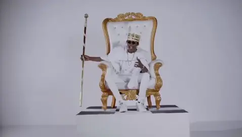 Eno dunia etumalilamu bwerere#VoiceEffects #ugandatiktok #glowupforreal #josechameleon