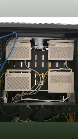 #wifi #maintenance #windowsserver #installation #reseau #tri #informatique #pc #install #network #ordinateur #networking #technology #techniques #fibre #fibreoptique