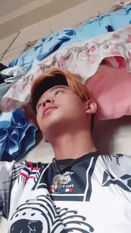 အားတိုင်းဂွင်းထုနေရမှာလား😂😂