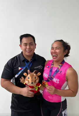 We did it! @hidilyndiaz 2nd #seagames 🥇 #SEAGames31 #LabanPilipinas #RoadToSEAGames #31stseagames #HDWeightliftingAcademy #fyp #AskTeamPh #teamhd #swolemate #athletehugot #tiktokphilippines #pinaypower #tiktoksportsph