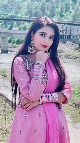 #jehlumvalley #jehlumriverview #kashmirigirl #mountaingirl #amnaemaan5 #90ssong #kashmir #AJK #hometown #nature #foryou #mountains #kashmiri #chakothiroad