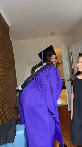 Ready to graduate 💅🏾 #nyu #nyc #radiocity #nyugrad #graduation #firstgeneration #latina #mastersmamí  #fy #newyorkcity
