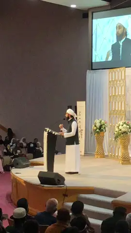 Alhamdulila for sheik Omar Suleiman for coming to Miftaah Institute in Michigan and to the little girl for the best opening#miftaahinstitute #omarsuleiman
