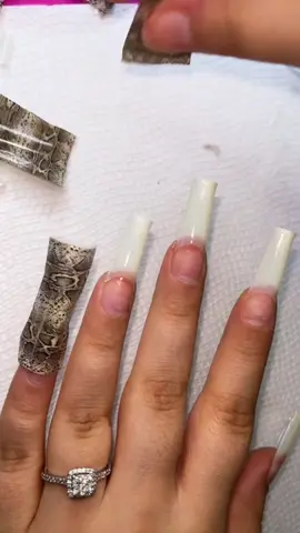 🧚‍♀️💅 #nails #gemini #fyp #nailsbyjacqlyn #nailart #nailinspo #trending #fypシ #bdaynails #FrunktheBeat #katespadenycabana