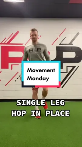 Movement Monday 📈 Single Leg Hop in Place 🦵 #Move #MovementMonday #Hop #Run #Runner #PhysicaLTherapy #SportsRehab #R2P #Rehab2Perform