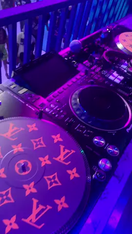 The Louis Vuitton + Nike AF1 by Virgil Abloh Exhibition is FIRE! #fyp #viral #louisvuitton #nike #af1 #offwhite #virgil #brooklyn