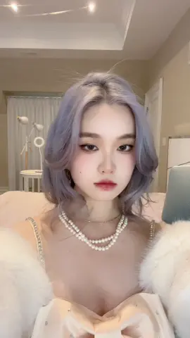 Everyone talks ab red and blue hair but what ab purple 😓