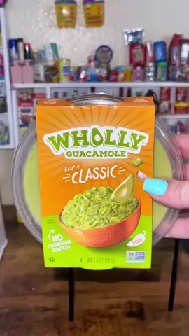 This stuff is tasty but I’d rather make it homemade 🥑 #minibrands #series3minibrands #guacamole #aguacate #whollyguacamole