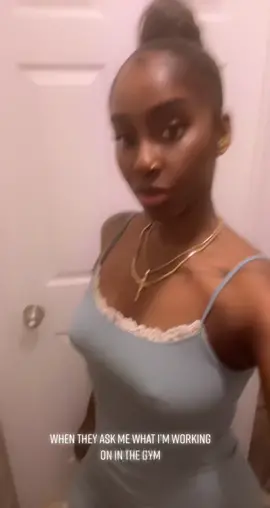 Fresh face #BigComfy #PringlesCanHands #AFairShotWithBlock #foryou #viralvideo #blackgirlmagic #TalkingTree #PringlesCanHands #onlyinmycalvins #AFairShotWithBlock #topnotch #ScreamItOut￼ #SmoothLikeNitroPepsi