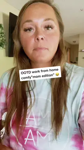 Outfit of the day that no one asked for 😂🤦‍♀️ #OOTD #mom #workfromhome #fyp #trendy #tyedye #heydudes #bikershorts #oversizedtee