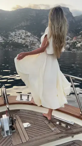 a boat day 🛶 #positano