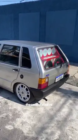UNO TOCANDO FORTE😱 #unorebaixado#rebaiixados#rebaixobr#lowcars  #somautomotivo#osmaisfalados#fiatuno#vaiprofy#lowislife#fixa#suspensaofixa