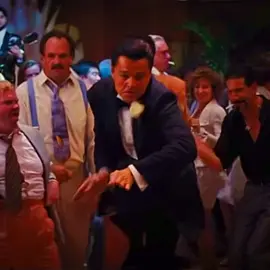 Leo vs Jonah 😂 #jonahhill #leonardodicaprio #wolfofwallstreet #margotrobbie #dance #tiktok #movies #fyp #foryou