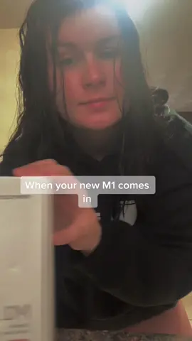 Stupid cold medicine 😩 #breastfeadingmomma #lovelyjolen #giftedcollab #boymom @momcozy