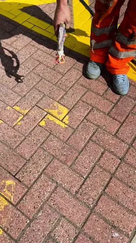 Free hand spray #satisfying #viral #fypシ #foryou #fyp #roadmarking #trade #viralvideo #work #artwork #disabled #gracopaintsprayers